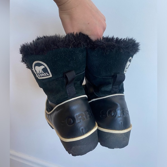 Sorel Women's Black and Cream Faux Fur-Lined Boots - Picture 3 of 3